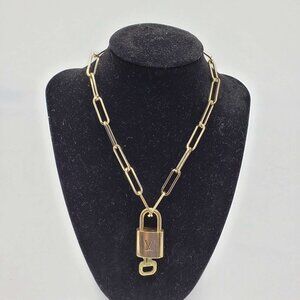 100% Auth Louis Vuitton Lock & Key with Unbranded Gold Plated Chain Necklace